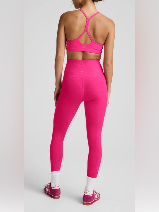Beyond Yoga Hot Pink Tank (XL) with Matching High-Waist Shorts & Leggings (XXL) - Picture 4 of 7